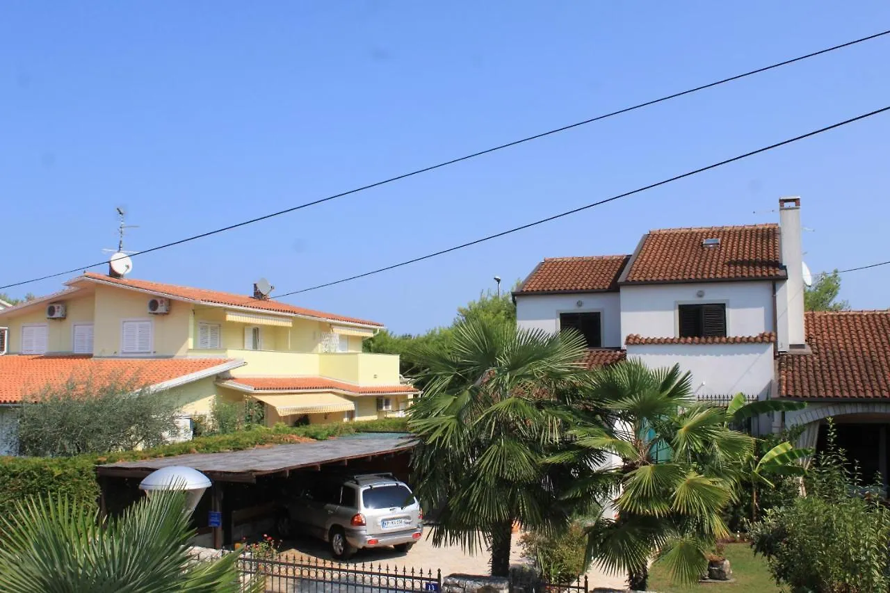 Apartments With A Parking Space Umag - 7039