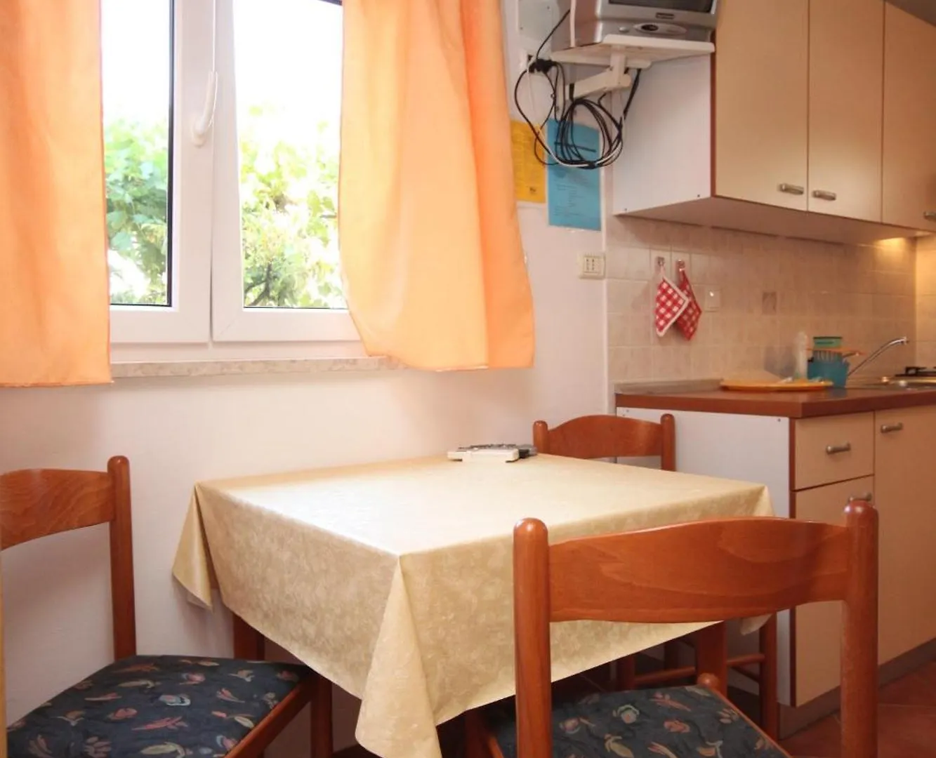 Apartments With A Parking Space Umag - 7039
